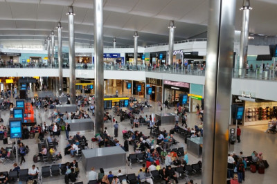 Cheap London Heathrow airport Car Parking