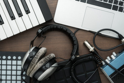 Top Reasons Why Studio Monitors Are Important