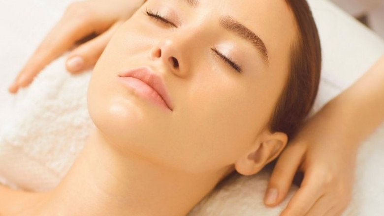 What are the requirements for Texas cosmetology license renewal online