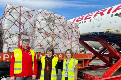 Ukraine Crisis: Spanish Red Cross, Iberia send humanitarian aid to Budapest