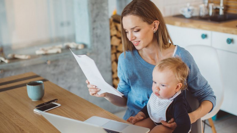 A Few Online Jobs For Moms And "Moms-To-Be!"