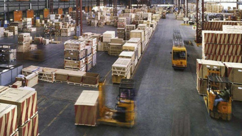 How Using A Forklift Can Improve Your Warehouse Efficiency by At Least 70%!
