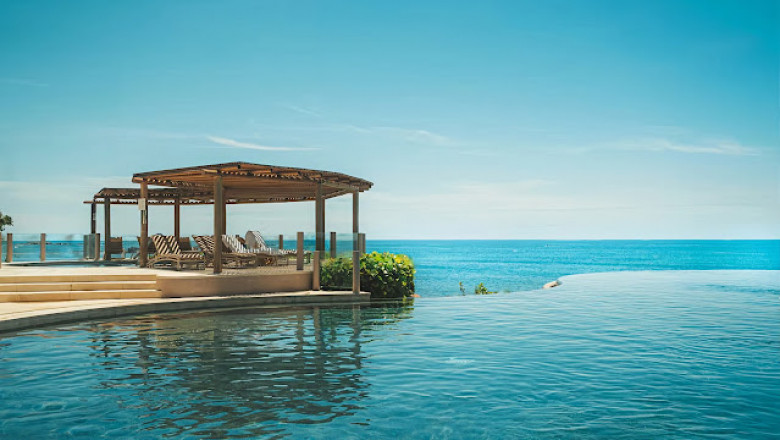 Top 3 most romantic places for a honeymoon