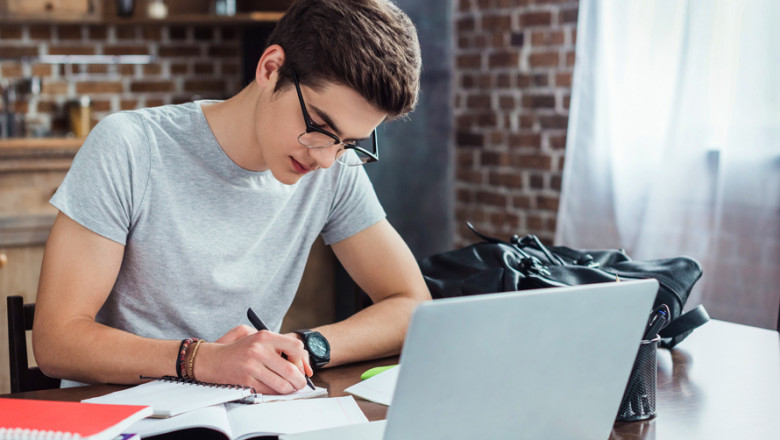 GCSE online course in UK