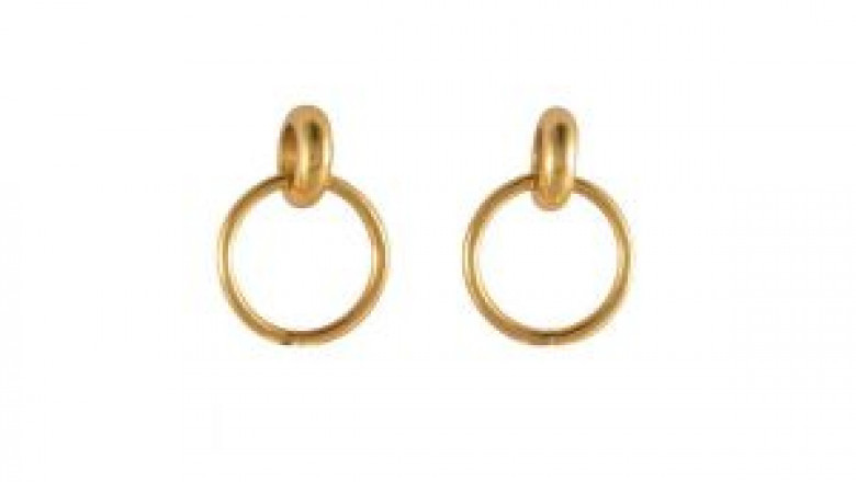 Get Best Gold earrings in Uk from Niche Jewellery