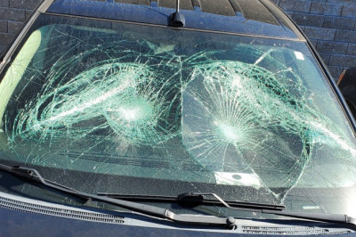 Auto Glass Tulsa OK- How To Protect Your Auto Glass From Damage?
