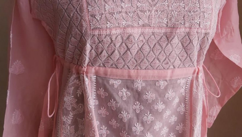 Buy Chikankari Kurtis Online - Chikangali