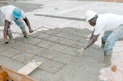 What To Look For In Selecting Construction Materials For Your Business?