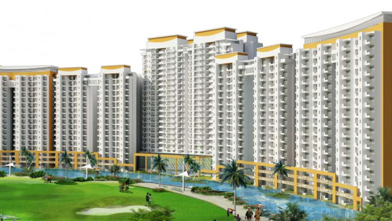 What are amenities accessible in the Ace Aqua Casa apartment?