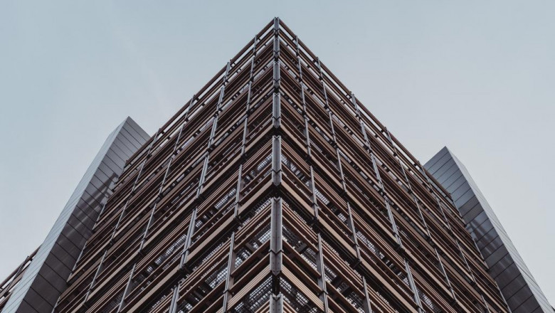 the possible risks with coinsurance within a commercial insurance plans