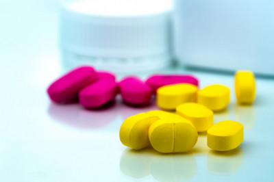 How to Cure Stomach Pain with Herbal Medicines