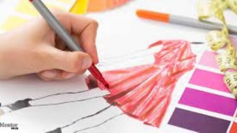 Who is a Fashion Designer?