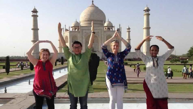 Same Day Taj Mahal Tour by Car: Agra Sightseeing | Padma Holidays