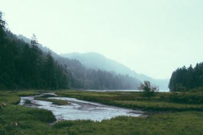 16 mustfollow facebook pages for latest news in greece marketers