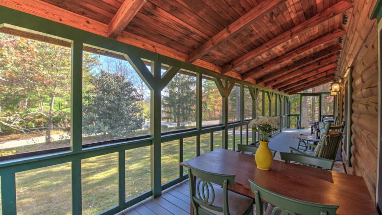 Lammsend- Charming Cottage Stay in South Carolina | Charming Cottage Vacation Rental in SC