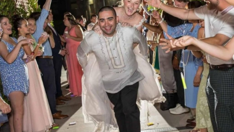 Filipiniana Dresses-The Perfect Mix Of Vintage And Modern