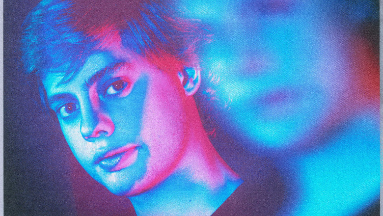 Introducing Val Mooty - Dallas Singer/Songwriter