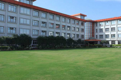 CBSE English School Near Me