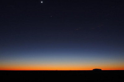 15 best etaireies diakheirises akineton airbnb bloggers you need to follow