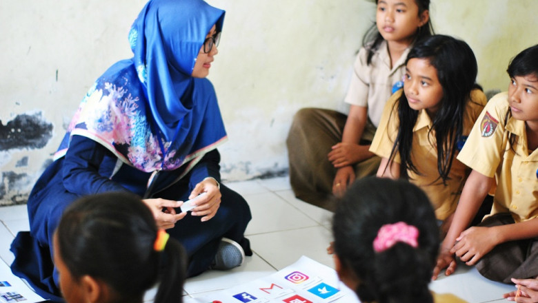 ViTutors: Helping Students Across the World with Personalized Learning