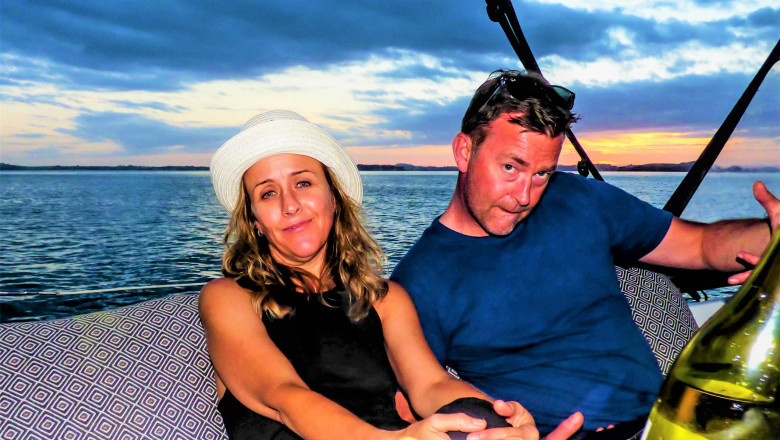Get Sailing experience through Bay Of Islands Gourmet Burger Buffet