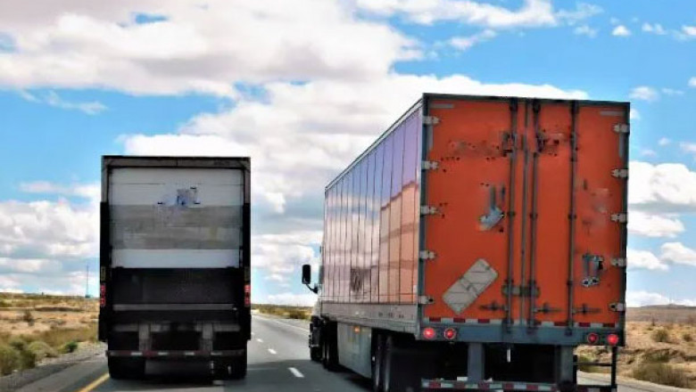 Does international freight and logistics have a positive impact on the economy