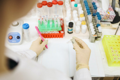 How do Personal Injury Lawyers Prove Injuries in Defective Drug Claims