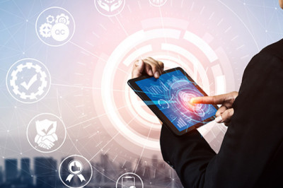 Top 5 Key Tips to Choose the Right Technology for Customer Education