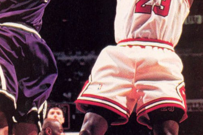 Air Jordan Shoes as the exposed carbon