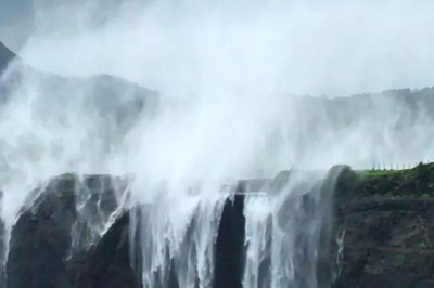 Devkund Waterfall Trek 2022