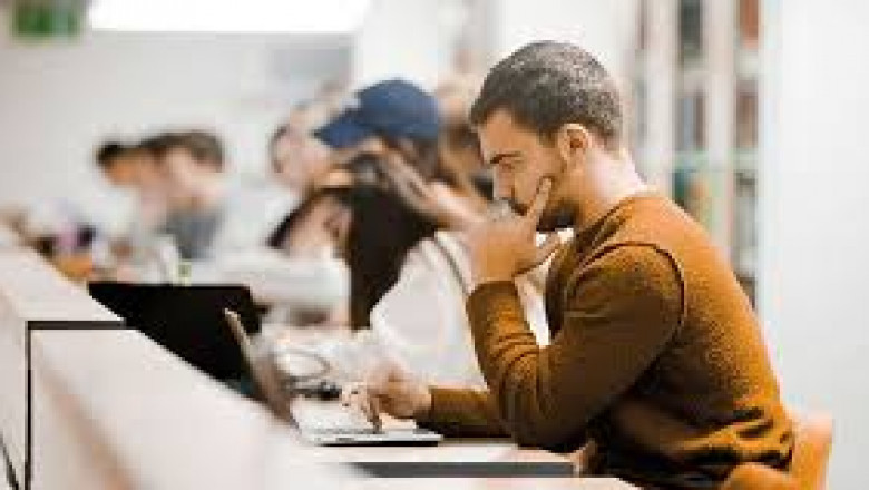 Pass Your Salesforce FSL-201 Exam Questions and Answers