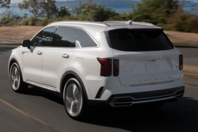Sorento Plug-In Hybrid Electric car - Evehicles World
