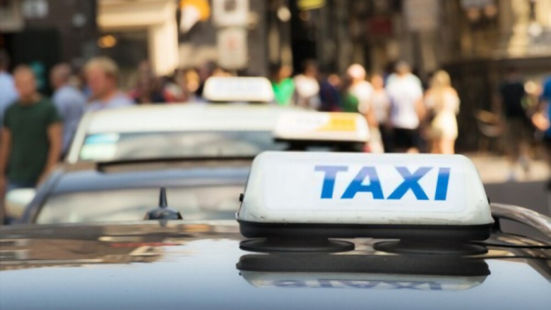 Top Taxidiensten Die U Kunt Boeken In Amsterdam