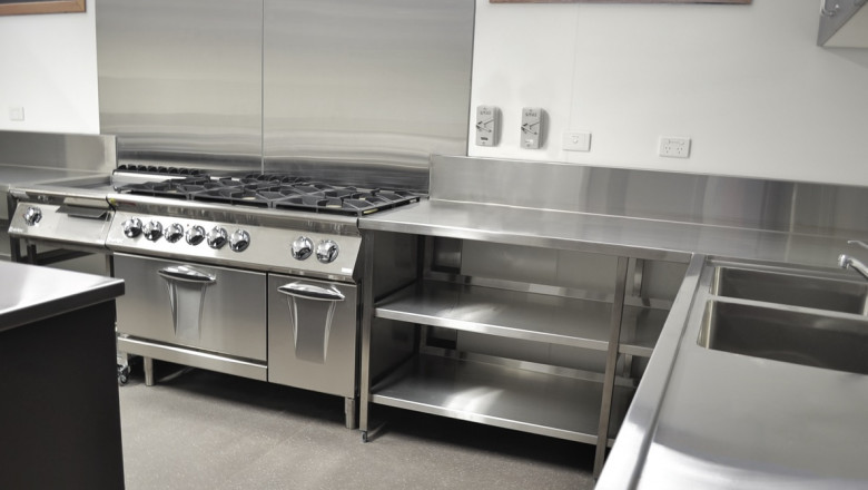 Stainless Steel Benches in the Kitchen and The Benefits