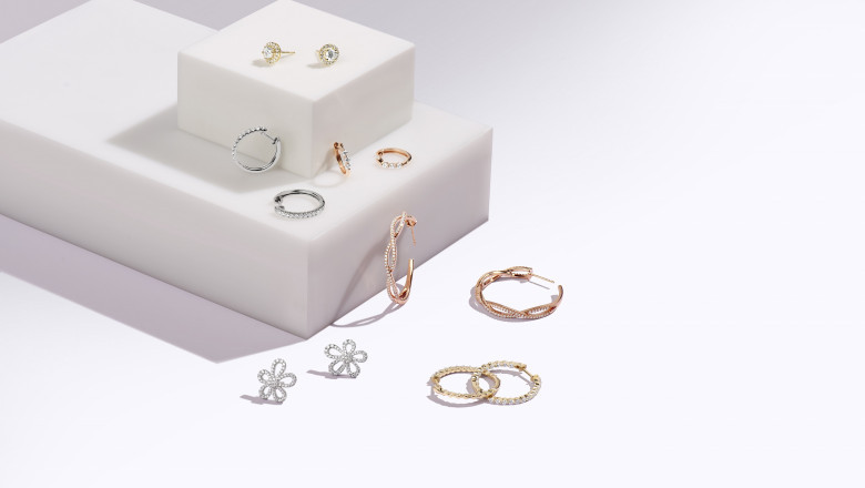 5 Tips for Styling Your Fine Jewelry This Summer