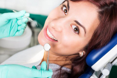 Advantages of Teeth Whitening: Tower House Dental Clinic