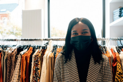 Choose the finest clothing store for happy shopping