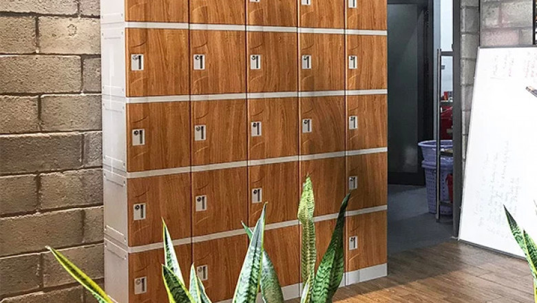 locker nguyen locker