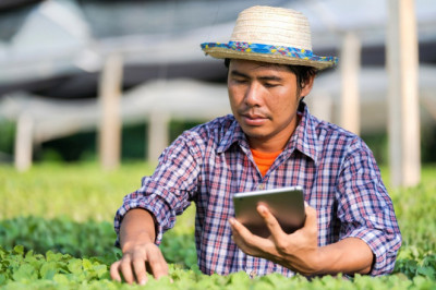 Farm Management Software and Data Analytics Market Share Analysis Report