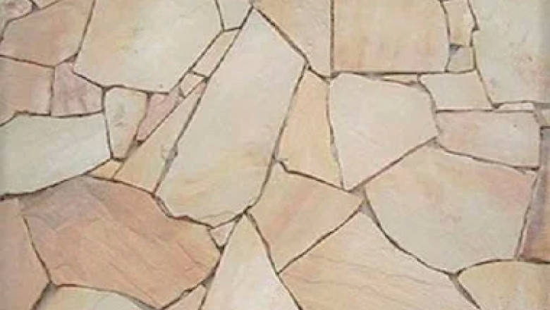 Buzz about Sydney's coating of rocks