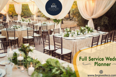 Full Service Wedding Planner