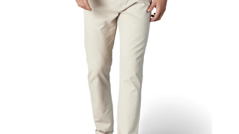 Make Khaki Chino Pants Essential For Your Wardrobe