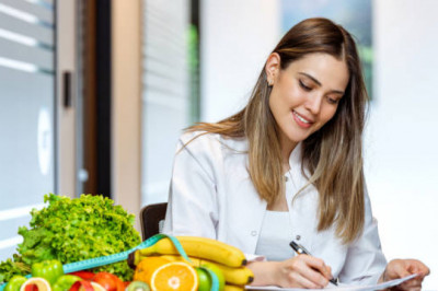 Why do You Need to Consult An Online Weight Loss Nutritionist?