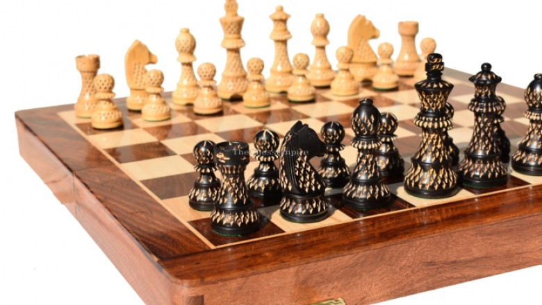 Wood Chess Pieces