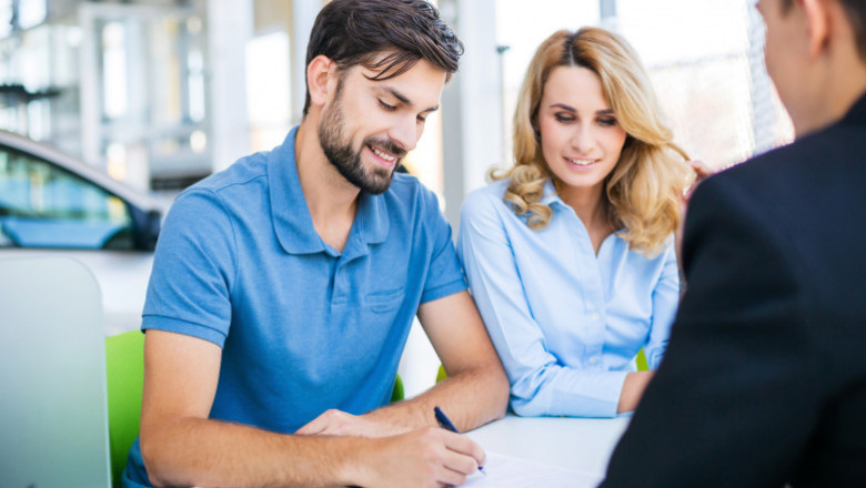 An Immigration Lawyer in London Can Help You Apply For a Range of Visas