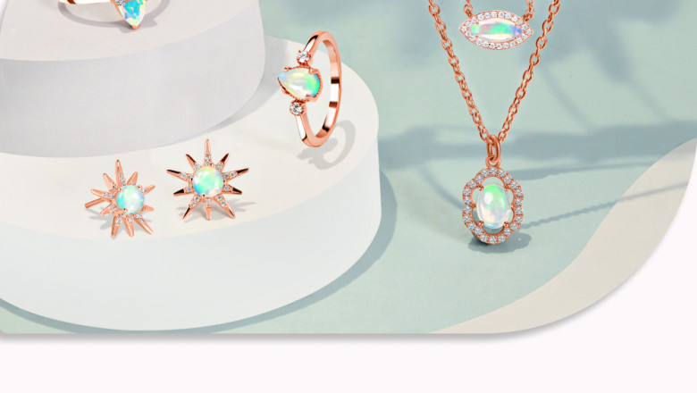 Genuine opal jewelry keeps your beauty as Queen