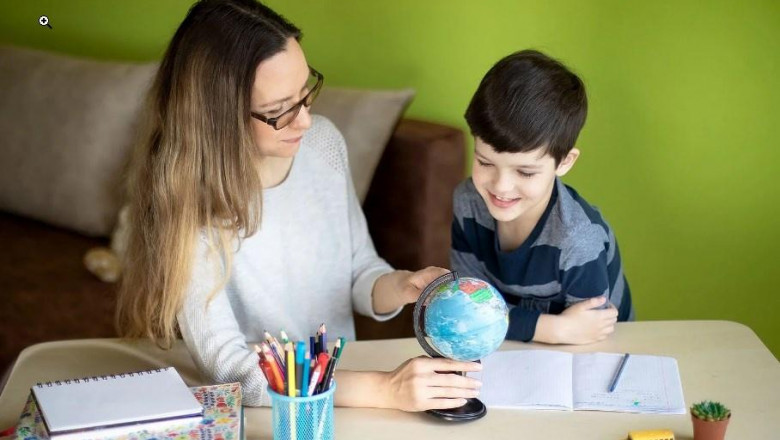 Get What Does a Family Mediator Do?