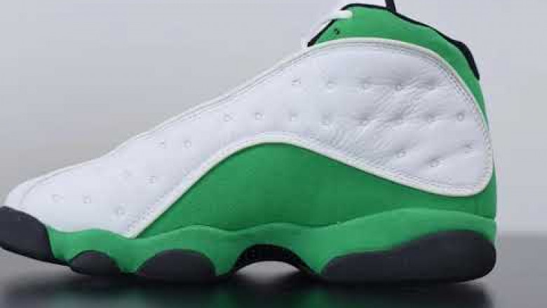 Buying UA Shoes Online