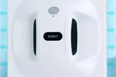 Window cleaning robot