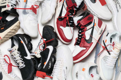 Nike Off White stitching throughout